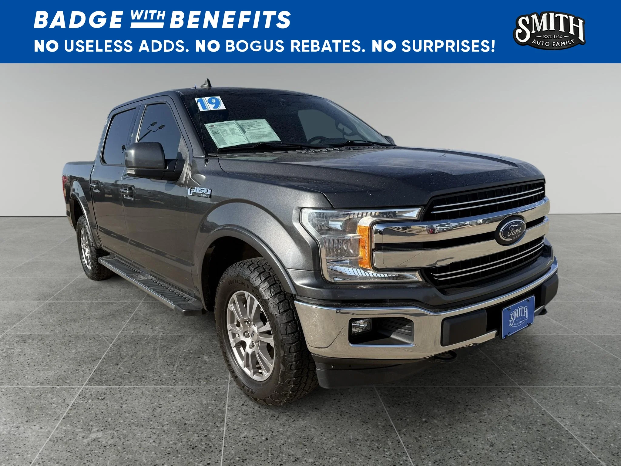 Used 2019 Magnetic Metallic Ford LARIAT image 1