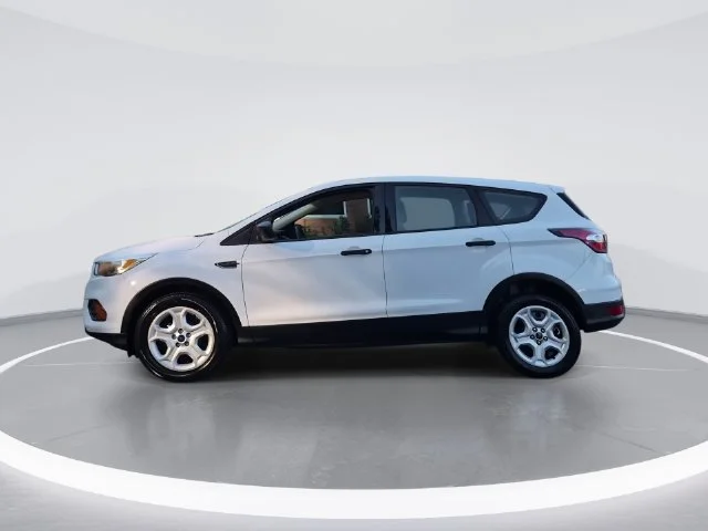 Used 2017 White Ford S image 5