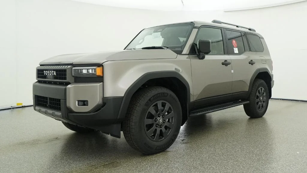 New 2027 Meteor Shower Toyota Land Cruiser image 4