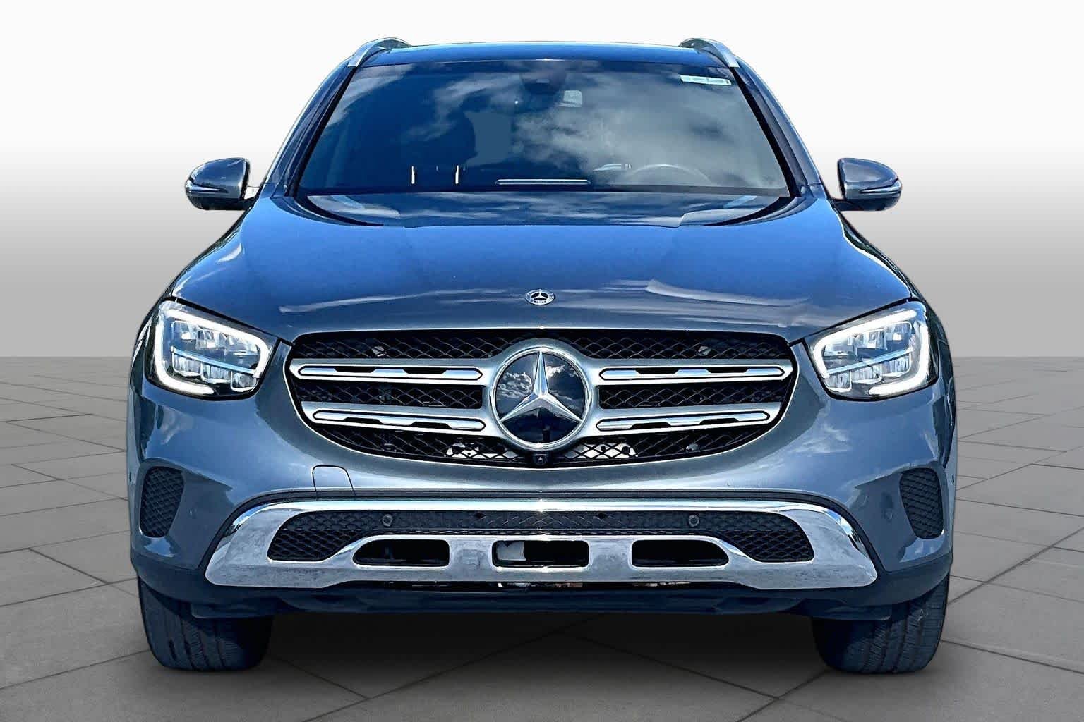 Used 2020 Selenite Grey Metallic Mercedes-Benz GLC 300 image 4