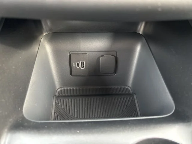 New 2026 Agate Black Metallic Ford Tremor® image 27