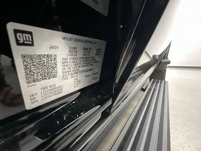 New 2026 Onyx Black GMC AT4 image 36