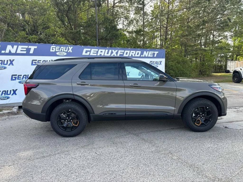 2026 Ford Explorer Tremor - Photo 19