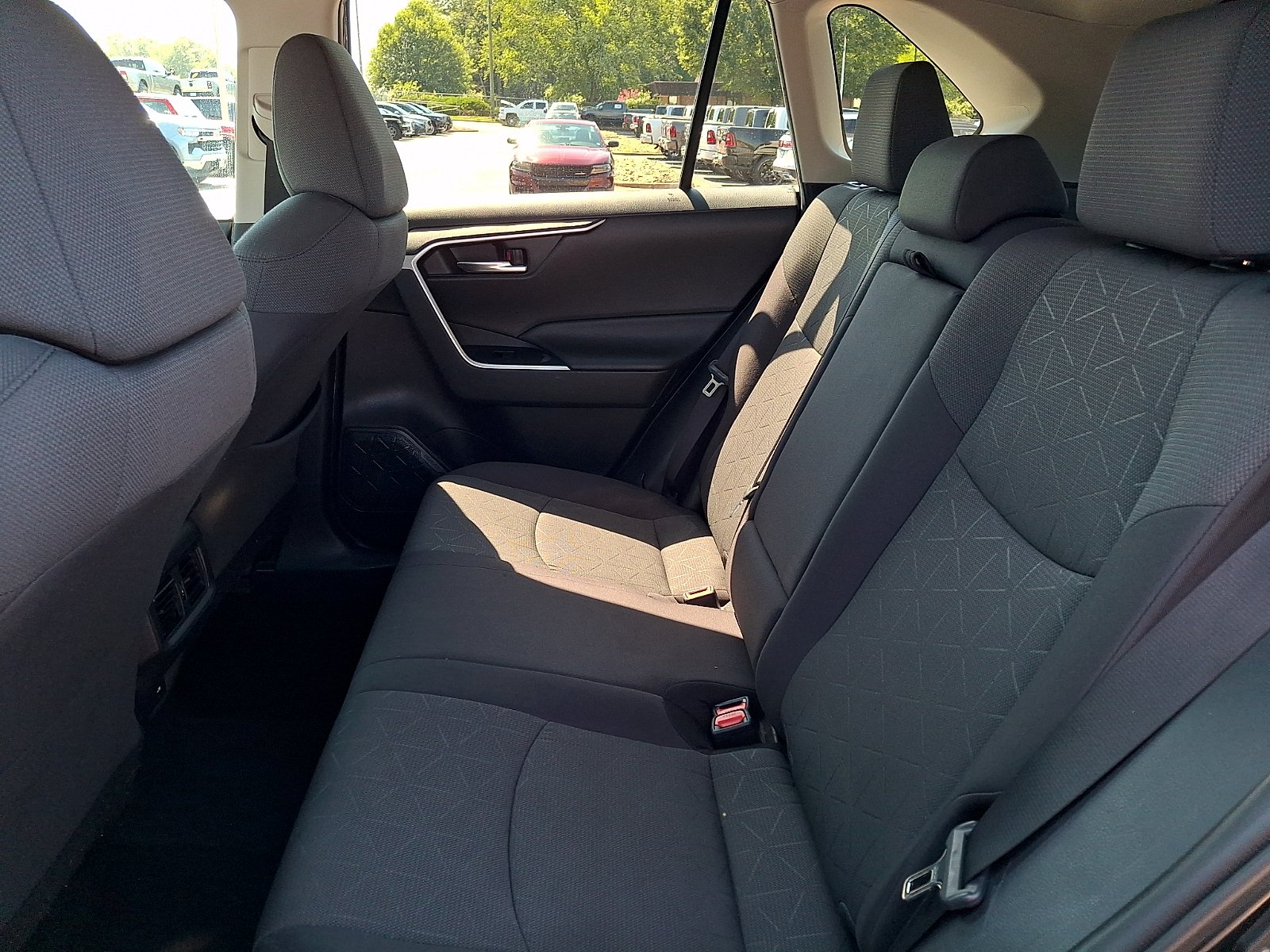 Used 2021 Midnight Black Metallic - 218 Toyota XLE image 10