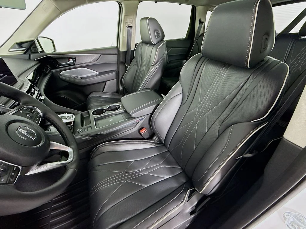 Certified Used 2026 Silver Acura Advance Package image 5
