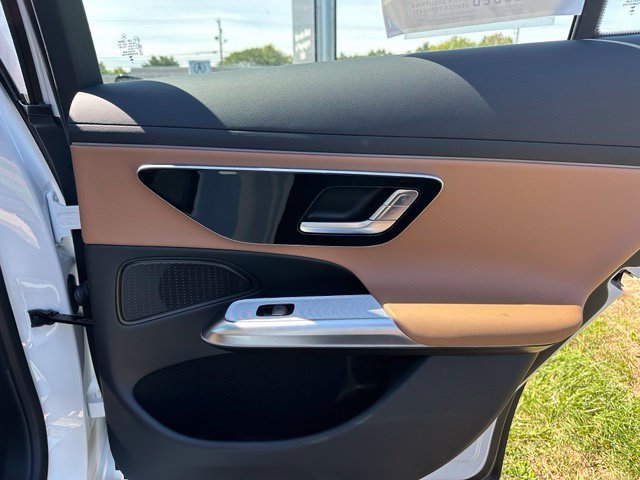 New 2027 Polar White Mercedes-Benz E 350 image 58