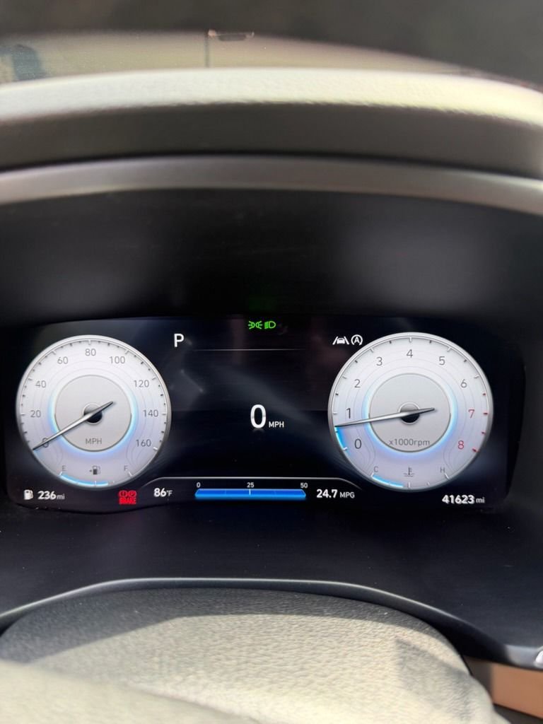 Used 2023 Hyundai Santa Fe SEL with VIN 5NMS34AJ0PH655266 for sale in Kansas City