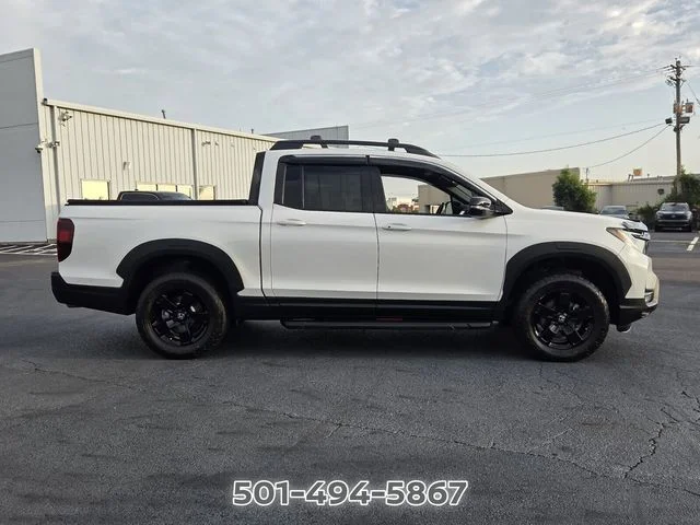 Used 2024  Honda Black Edition image 6