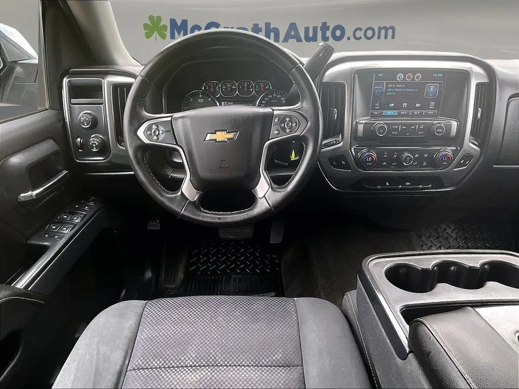 Used 2015 Black Chevrolet LT image 10