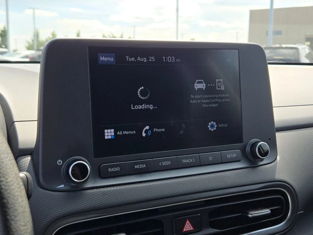 Used 2022 Gray Hyundai SEL image 23