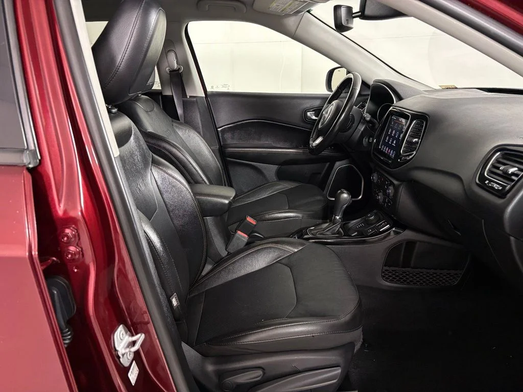 Used 2021 Red Jeep Limited image 42