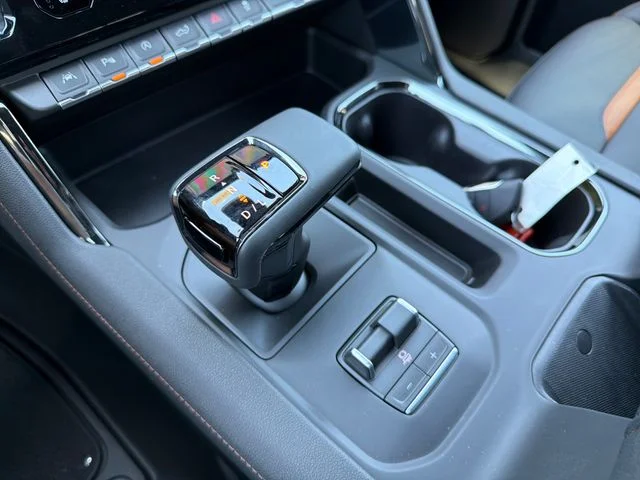 2026 GMC Sierra 1500 AT4 - Photo 15