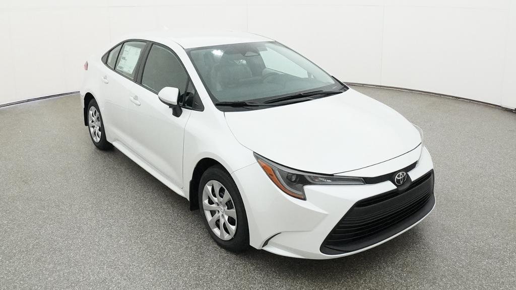 New 2026 Wind Chill Pearl Toyota LE image 10