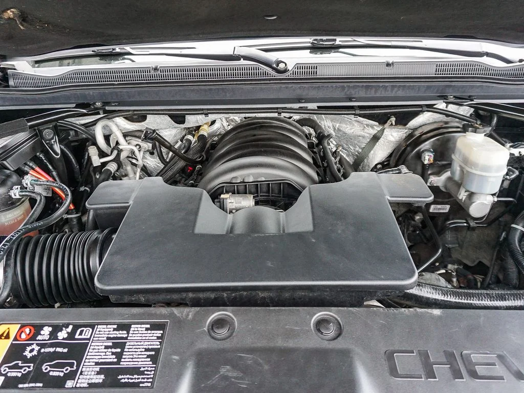 Used 2018 Black Chevrolet Premier image 26