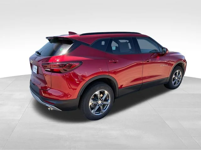 Used 2023 Radiant Red Tintcoat Chevrolet LT image 5