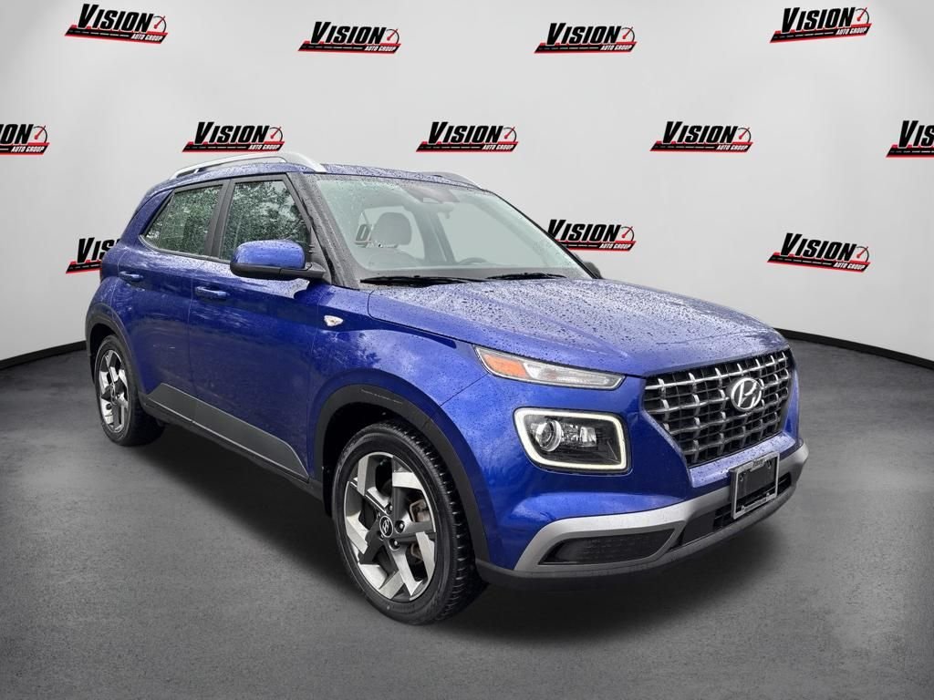 Used 2023 Blue Hyundai Limited image 3