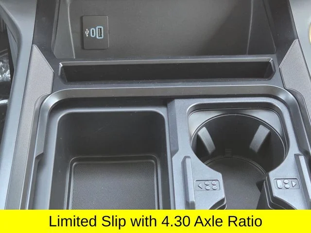New 2026 Avalanche Ford F-350® XLT image 16