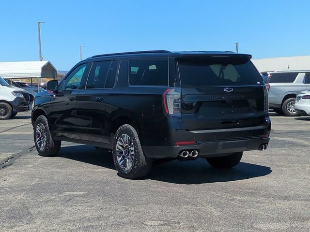 2026 Chevrolet Suburban Z71 - Photo 6