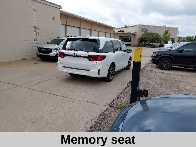 2026 Honda Odyssey EX-L - Photo 4