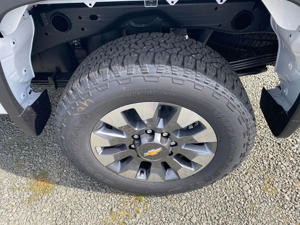2026 Chevrolet Silverado 2500 HD Custom - Photo 25