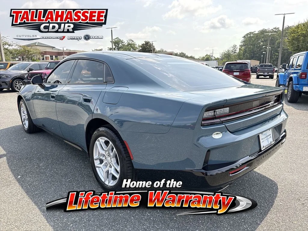 New 2026 Pitch Black Dodge R/T image 7