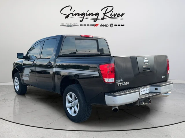 Used 2011 Black Nissan S image 5