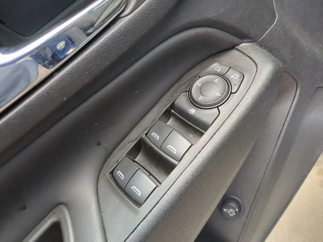 Used 2022 Blue Glow Metallic Chevrolet LT image 18