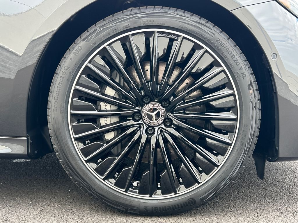 New 2026 Graphite Grey Metallic Mercedes-Benz E 450 image 37
