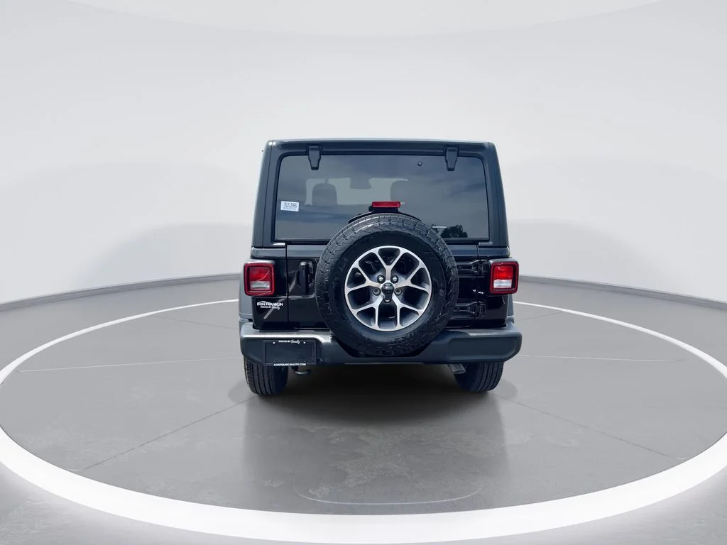 Used 2024 Black Jeep Sport S image 7
