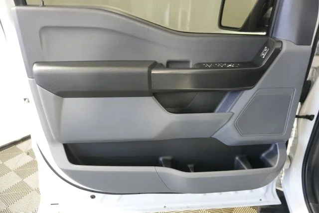 Certified Used 2024 Oxford White Ford XL image 29