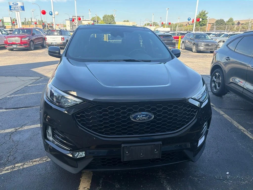 Used 2021 Black Ford ST Line image 2