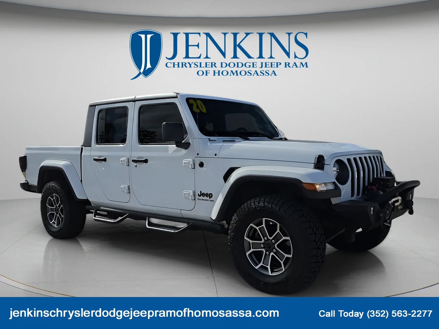 Used 2020 Bright White Clearcoat Jeep Altitude image 2