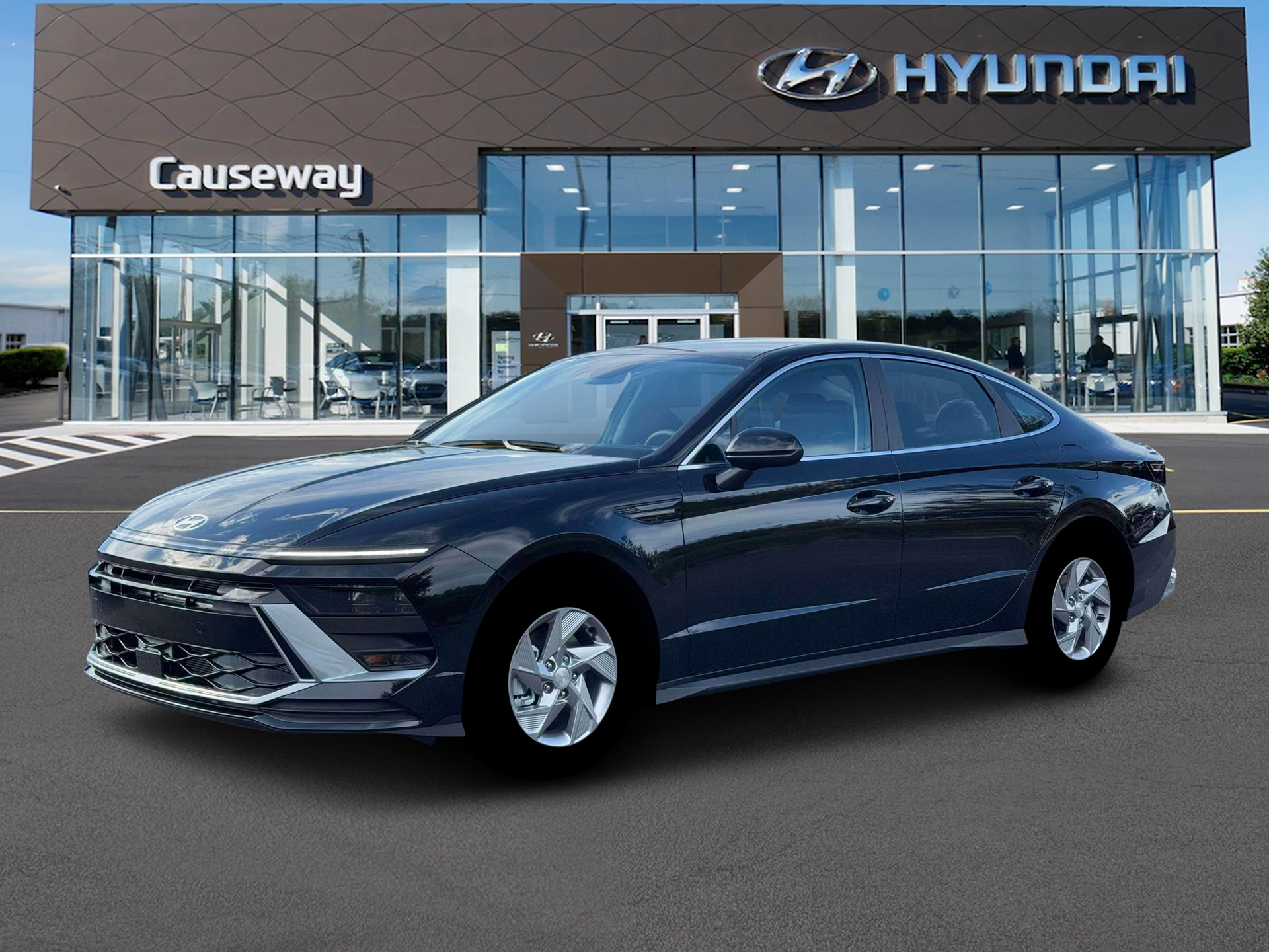 New 2026 Black Hyundai SE image 2
