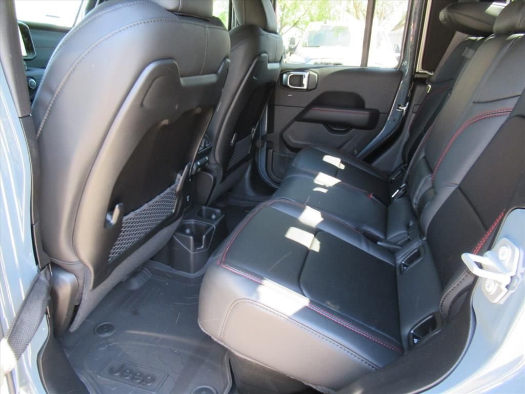 New 2026 Anvil Clear-Coat Exterior Paint Jeep Rubicon X image 30