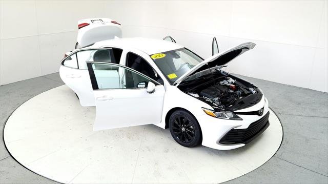 2023 Toyota Camry LE - Photo 20