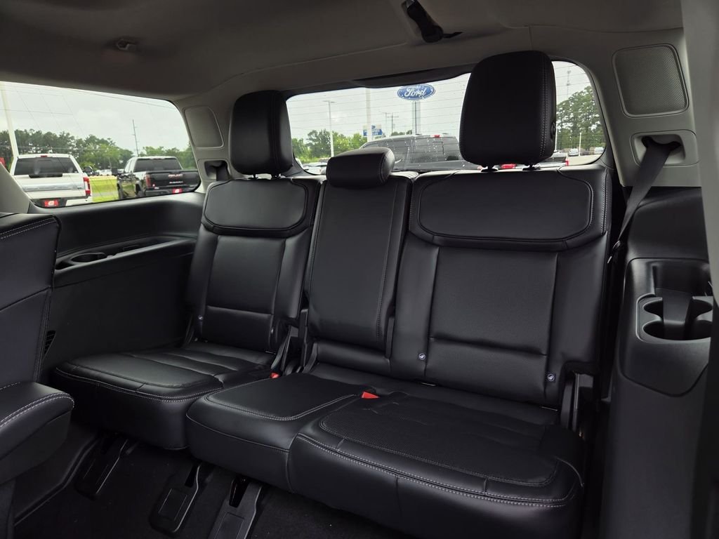 New 2026 Dark Matter Gray Metallic Ford Platinum® image 36