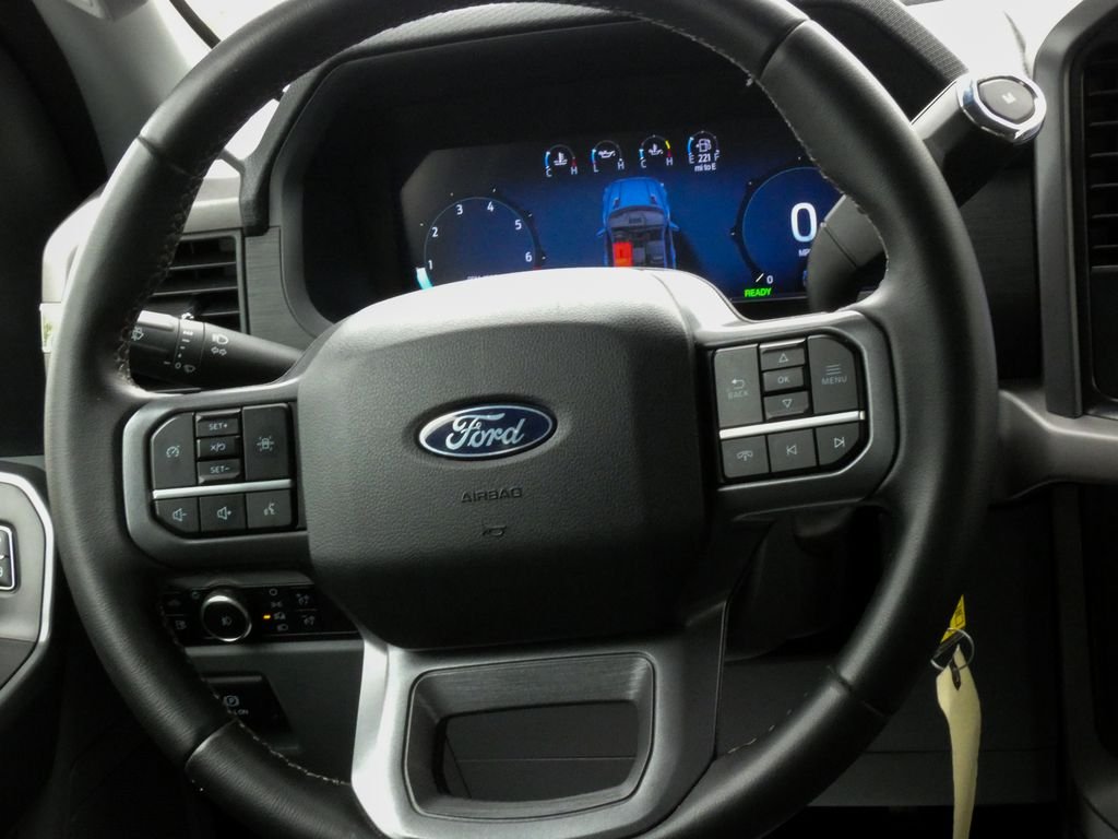 Photo 12