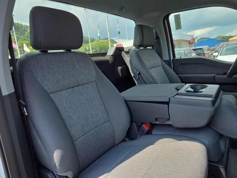 New 2026 Oxford White Ford F-250® XL image 17