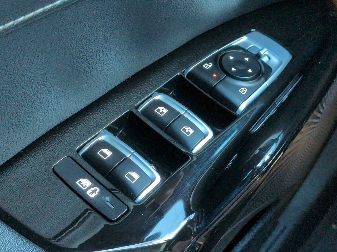Certified Used 2025 Runway Red Kia GT-Line image 28