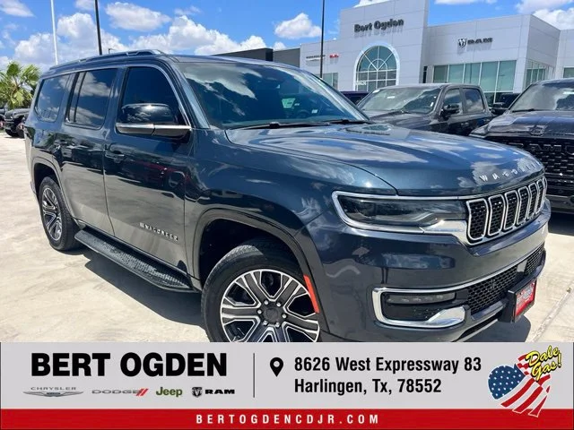2023 Jeep Wagoneer Base