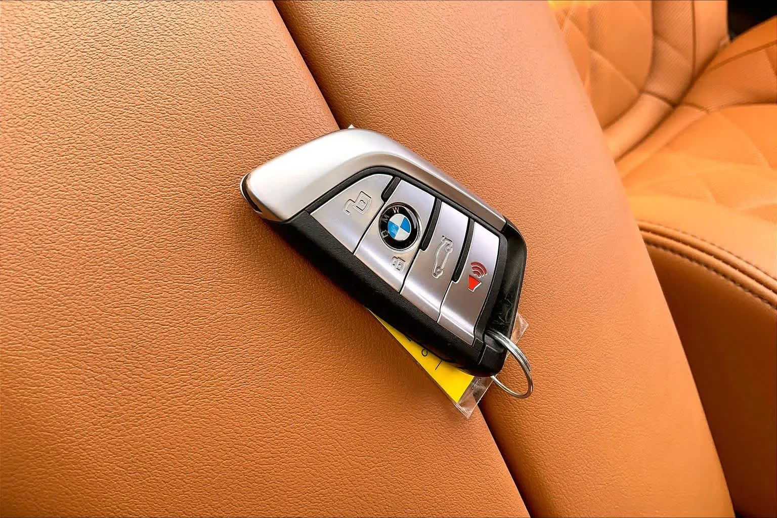 Used 2023 Carbon Black Metallic BMW xDrive40i image 14