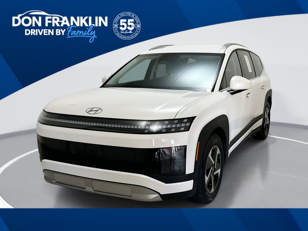 Used 2026 White Hyundai SE image 1