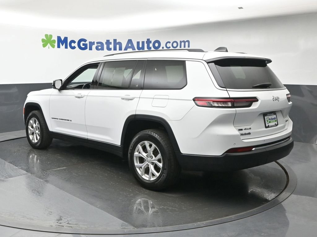 Used 2023 White/off-white Jeep Limited image 28