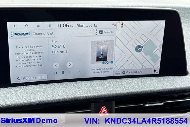 Used 2024 White Kia Wind image 35