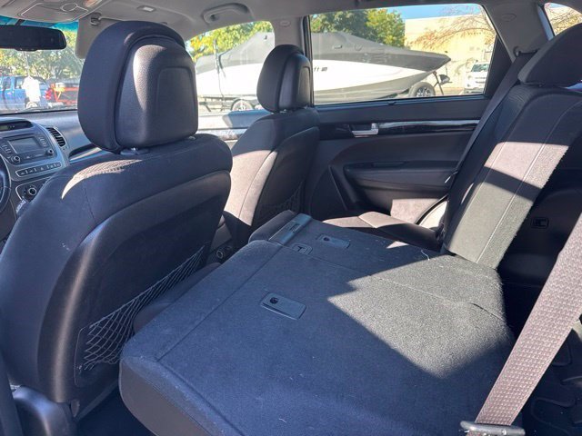Used 2015 Titanium Silver Kia LX image 7