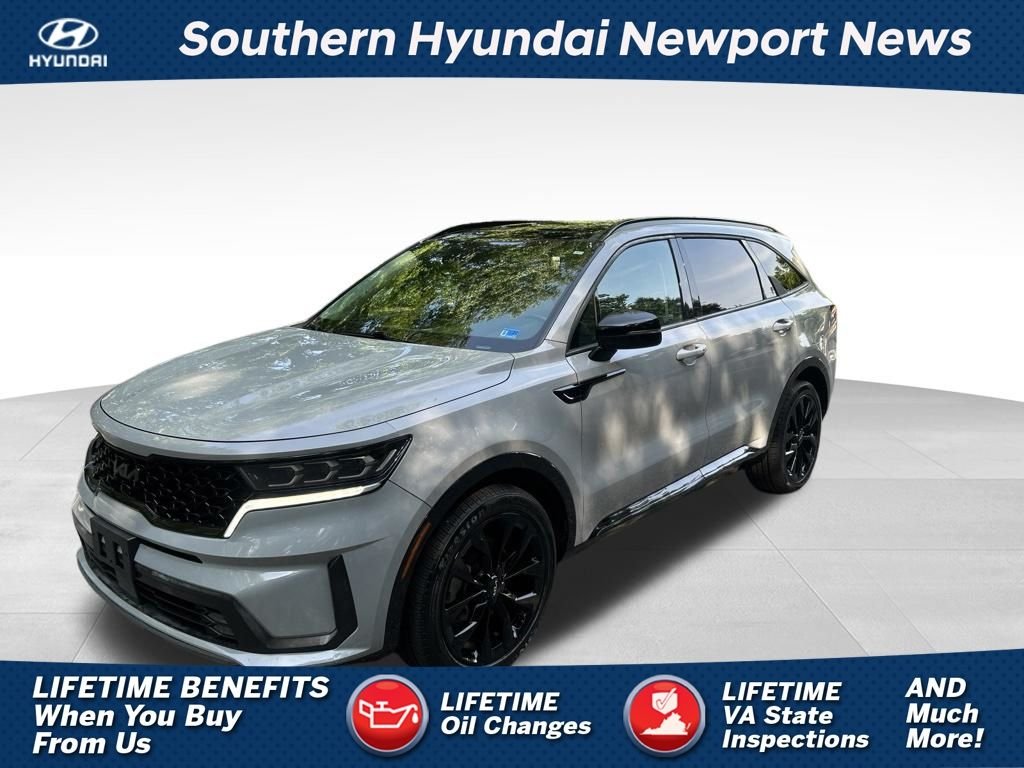 Used 2022 Gray Kia SX image 1