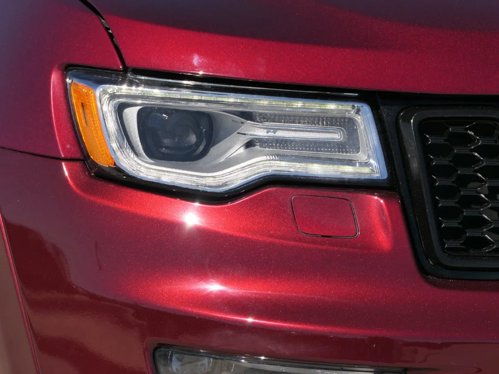 Certified Used 2017 Velvet Jeep Summit image 8