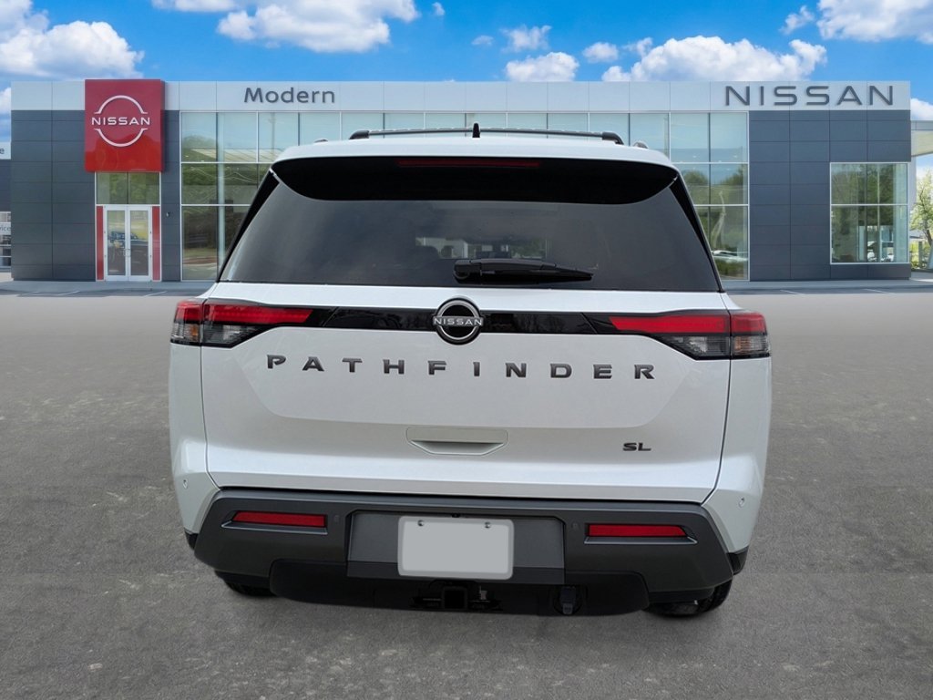 New 2026 Everest White Pearl Tricoat Nissan SL image 4