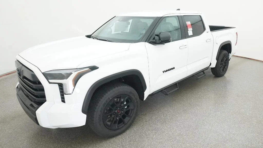 New 2026 Ice Cap Toyota SR5 image 16