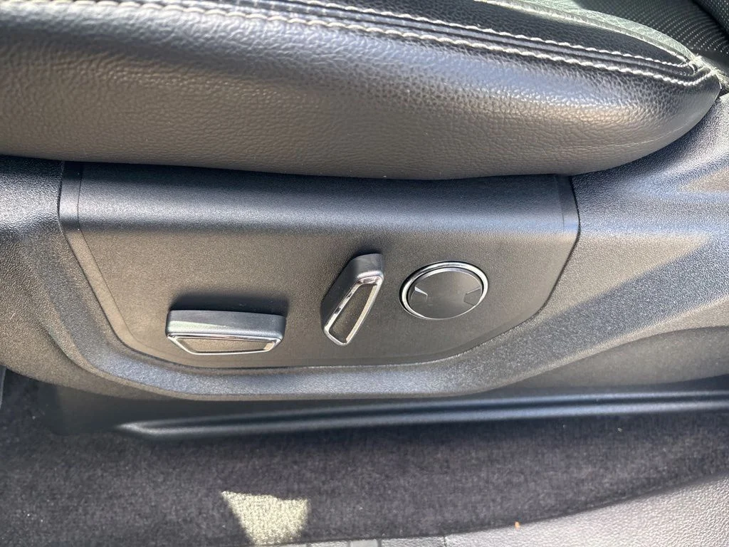 Used 2018 Gray Ford Lariat image 14